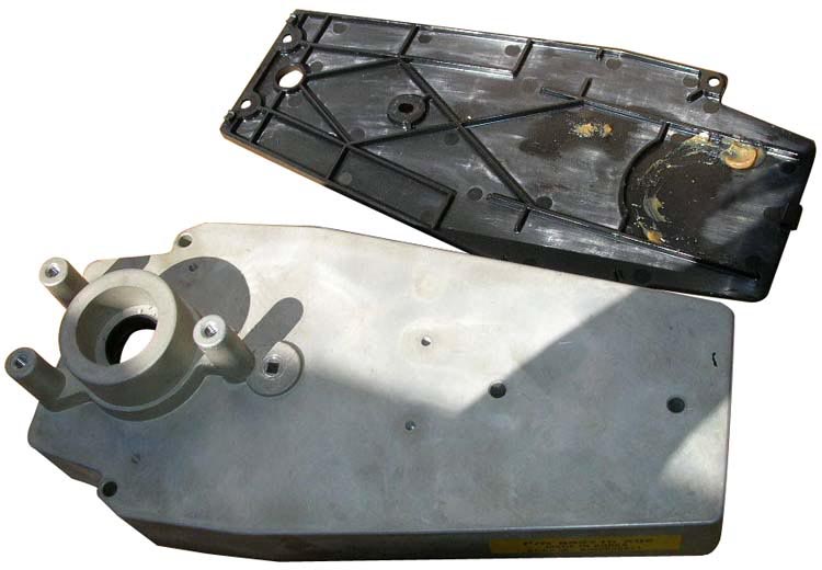 HOUSING ASSEMBLY Mercruiser 889821T01